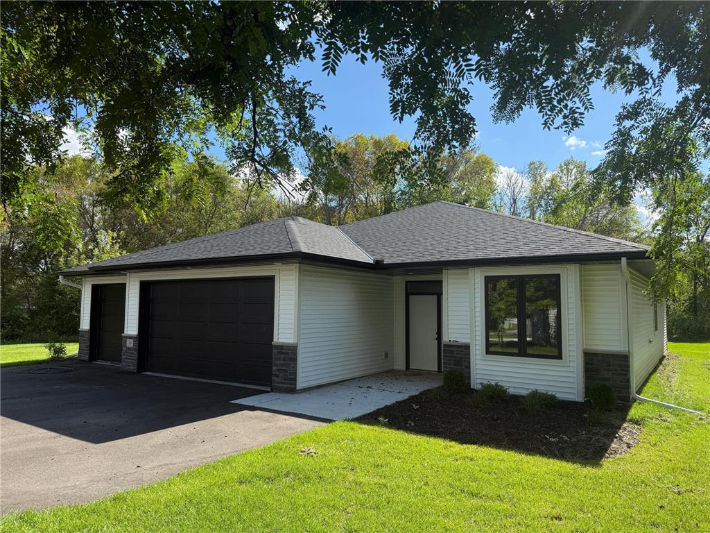 30 Cedar Court Annandale MN 55302 7034194 image1