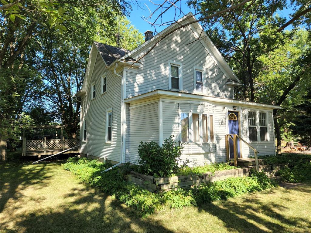 30 Elm Street Clements MN 56224 6237180 image1