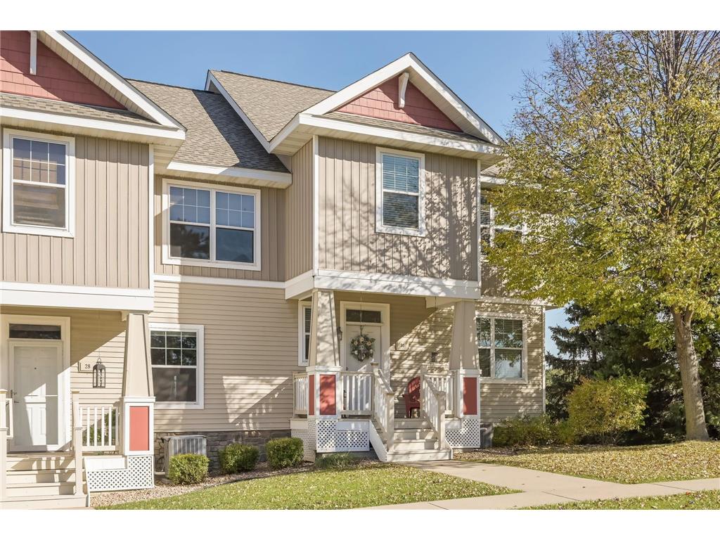 30 Heritage Boulevard Hudson WI 54016 6812859 image1