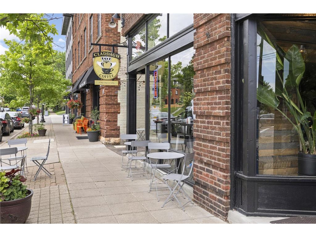 30 Saint Albans Street S #2A Saint Paul MN 55105 7044692 image33