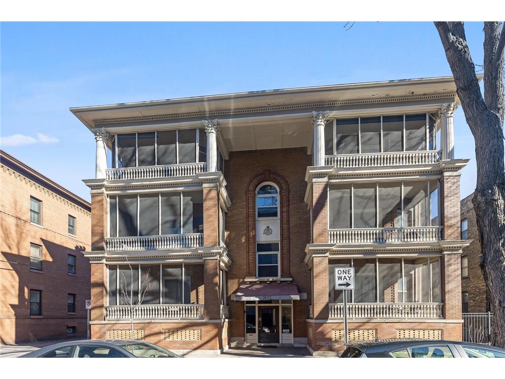 30 Saint Albans Street S #6A Saint Paul MN 55105 6677534 image1