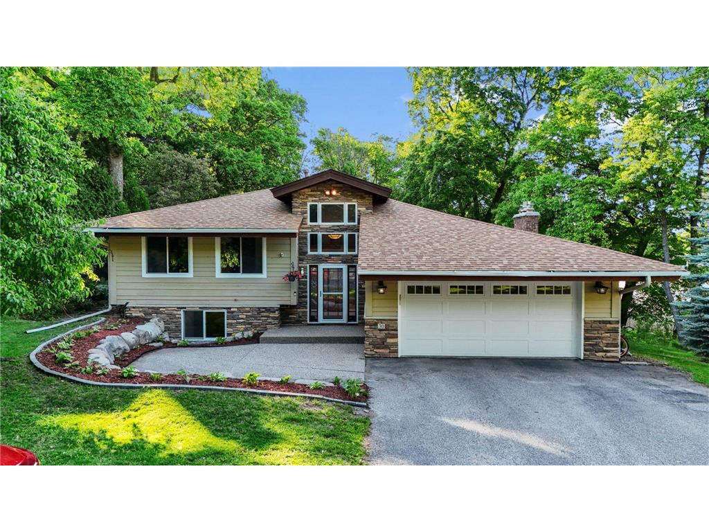 30 Tonka Bay Lane Tonka Bay MN 55331 6728067 image1