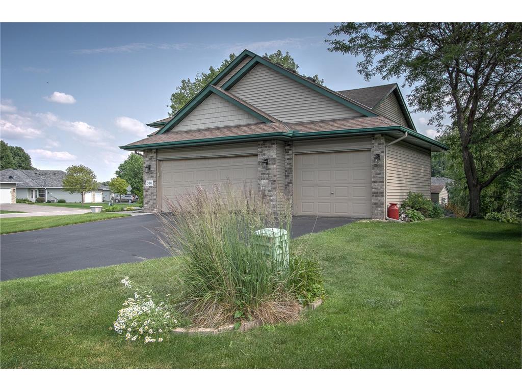 300 101st Court NE Blaine MN 55434 7088965 image3