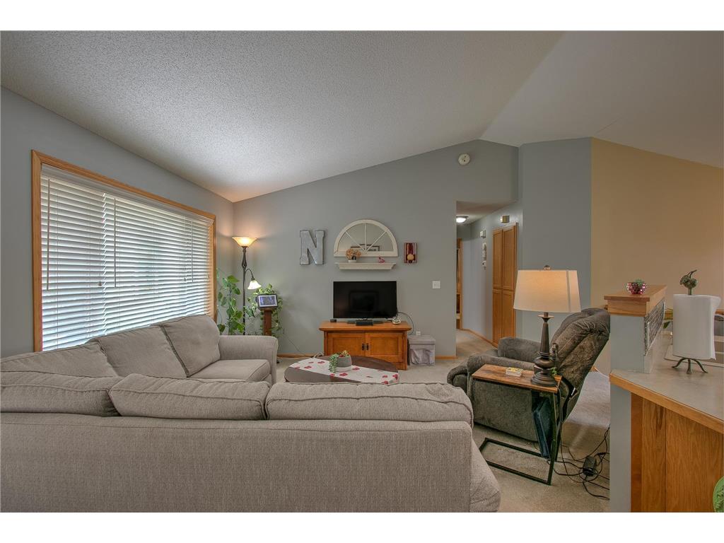 300 101st Court NE Blaine MN 55434 7088965 image5