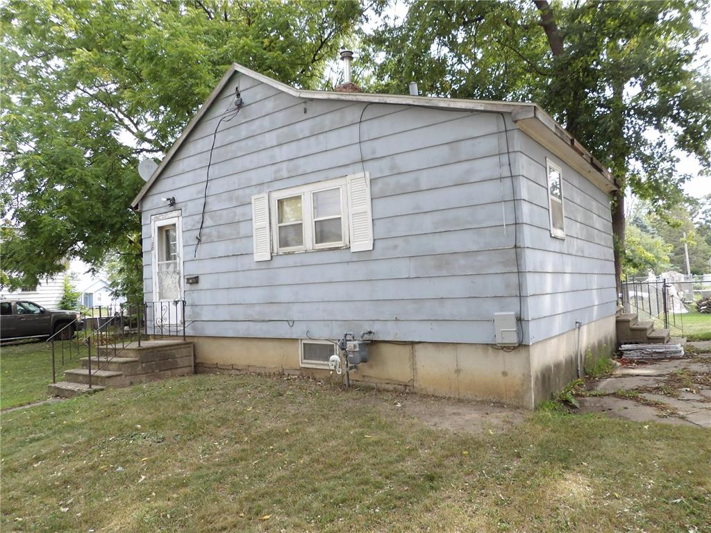 300 19th Street NE Austin MN 55912 6421300 image1