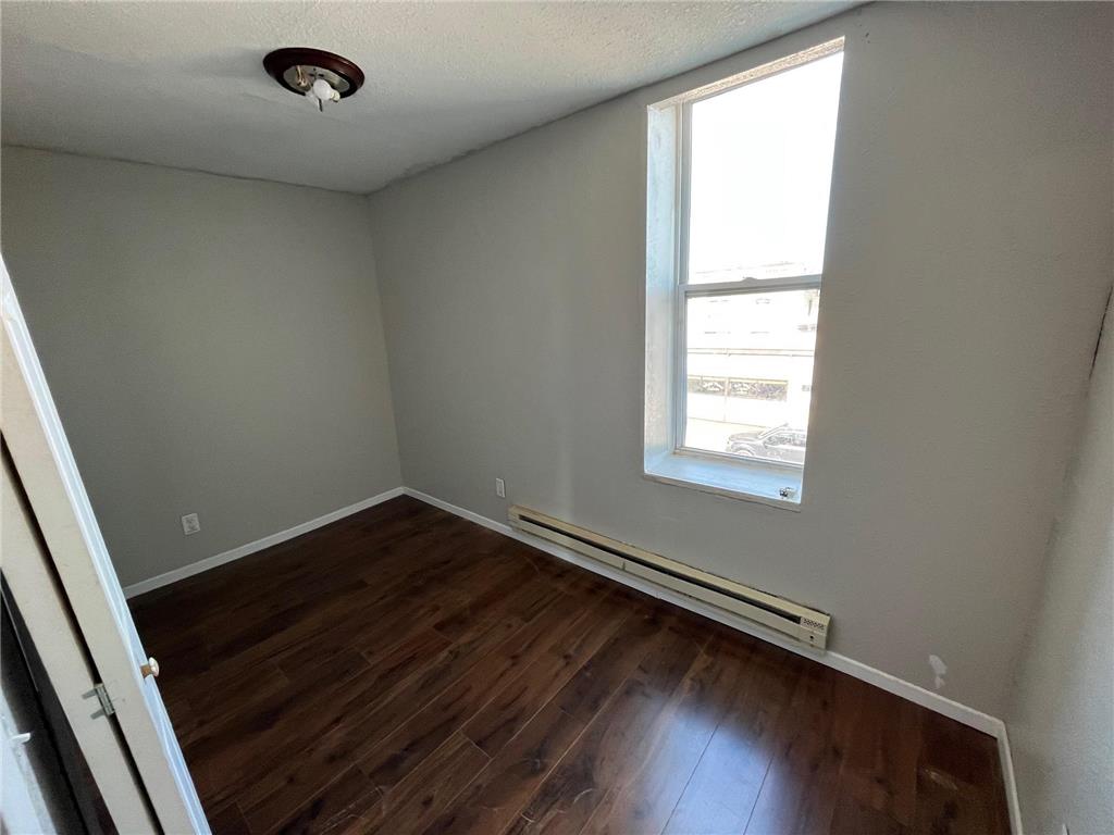 300 1st Street S Montgomery MN 56069 7065550 image10
