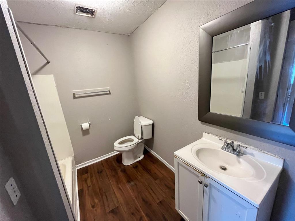 300 1st Street S Montgomery MN 56069 7065550 image13