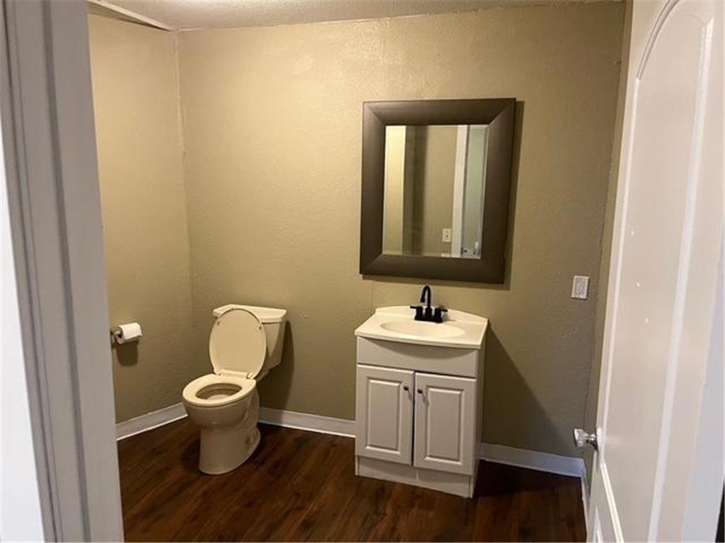 300 1st Street S Montgomery MN 56069 7065550 image20