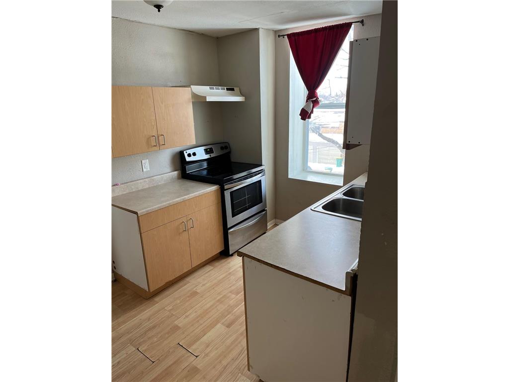 300 1st Street S Montgomery MN 56069 7065550 image23