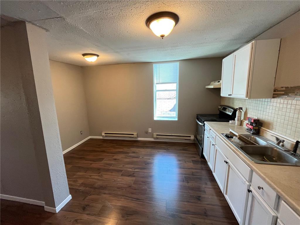 300 1st Street S Montgomery MN 56069 7065550 image7