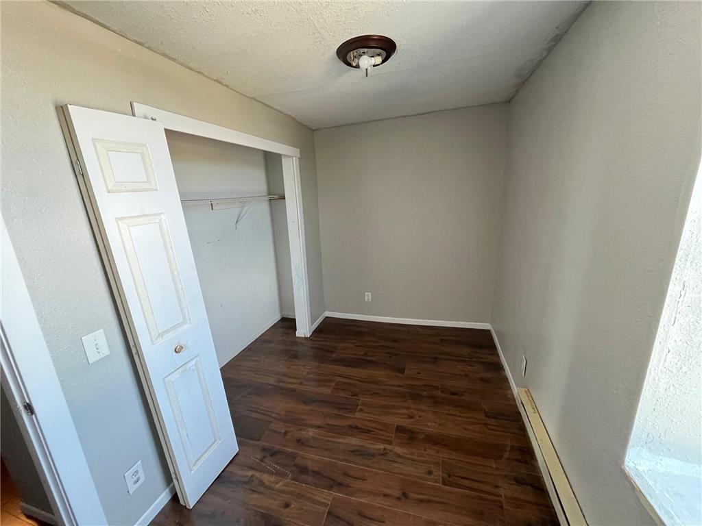 300 1st Street S Montgomery MN 56069 7065550 image9