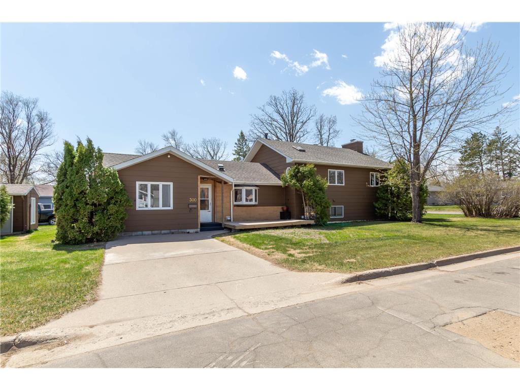 300 27th Street NE Bemidji MN 56601 7076584 image1