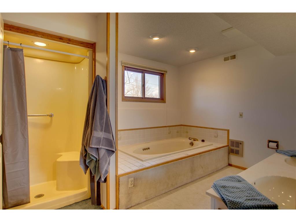 300 27th Street NE Bemidji MN 56601 7076584 image18