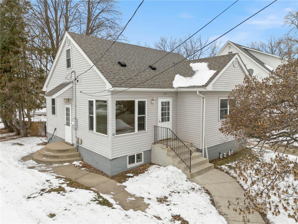 300 3rd Street SW Cokato MN 55321 7035203 image1