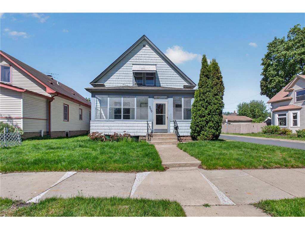300 4th Avenue S South Saint Paul MN 55075 7074227 image1