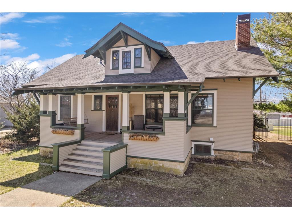 300 5th Street SW Plainview MN 55964 7053648 image1