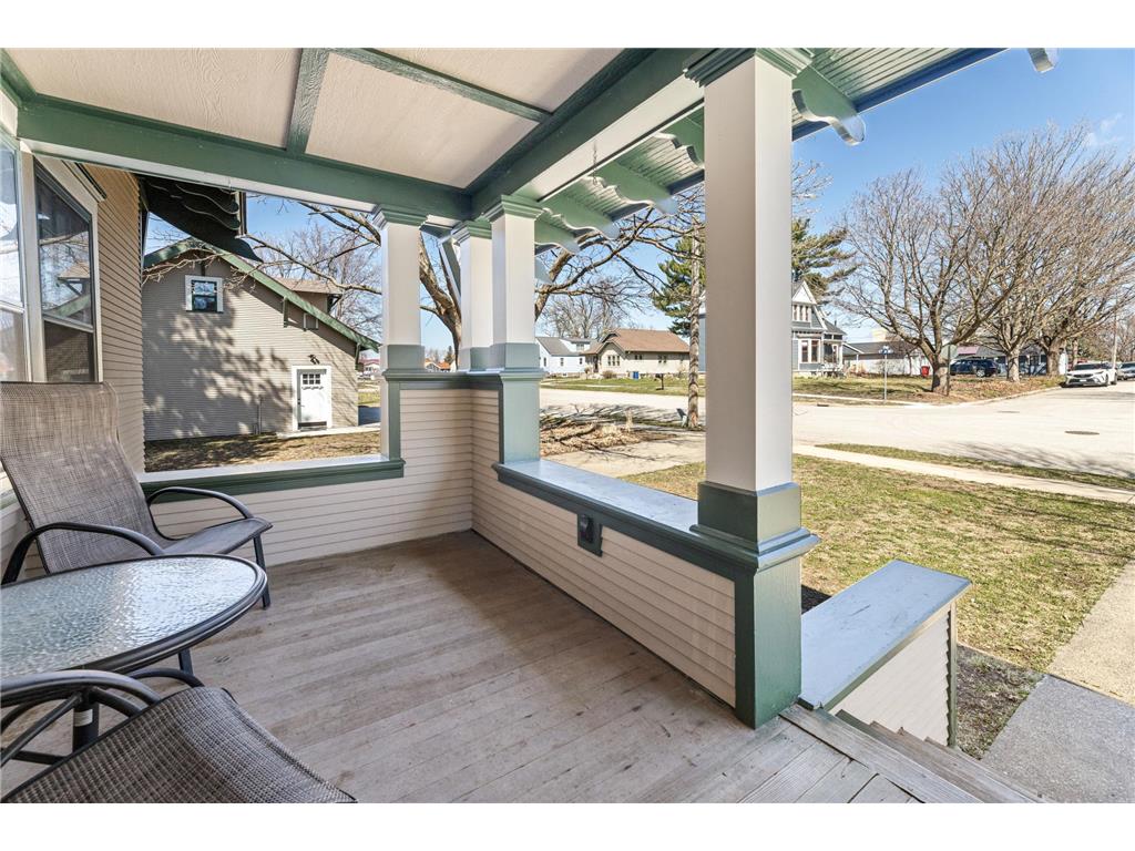 300 5th Street SW Plainview MN 55964 7053648 image2