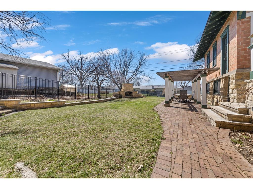 300 5th Street SW Plainview MN 55964 7053648 image43
