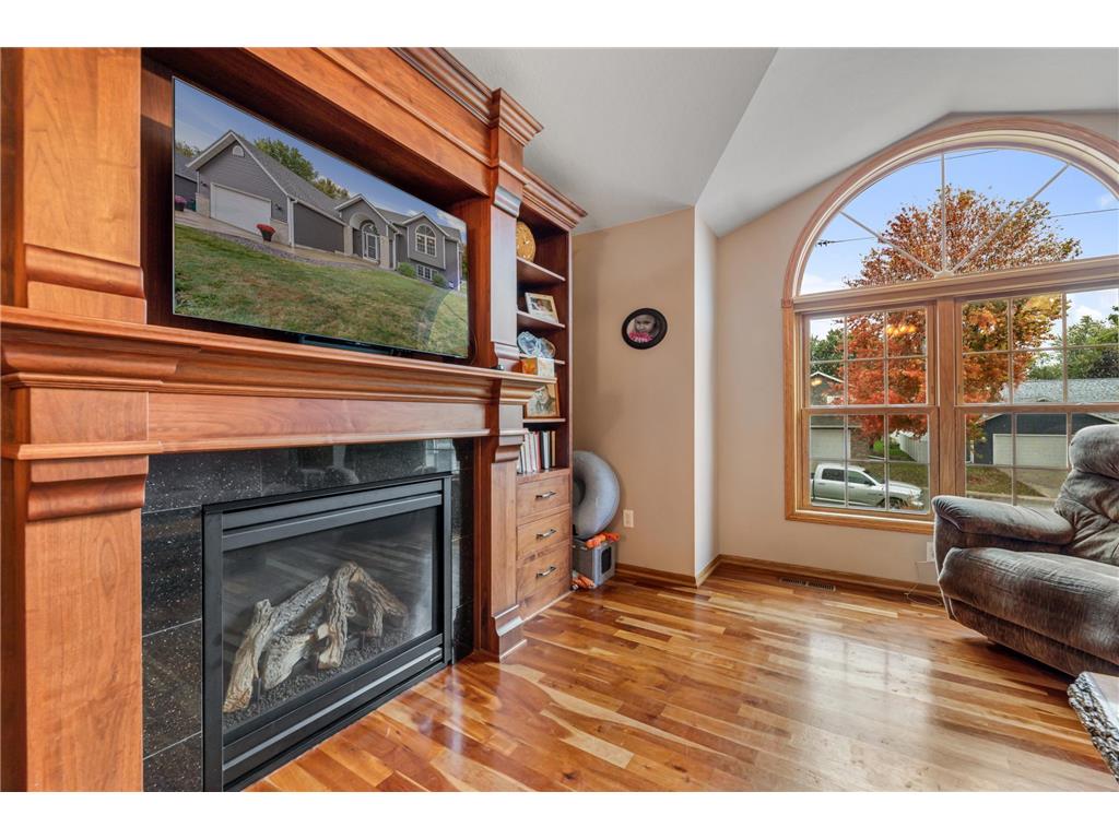 300 7th Street SW Plainview MN 55964 6809481 image15