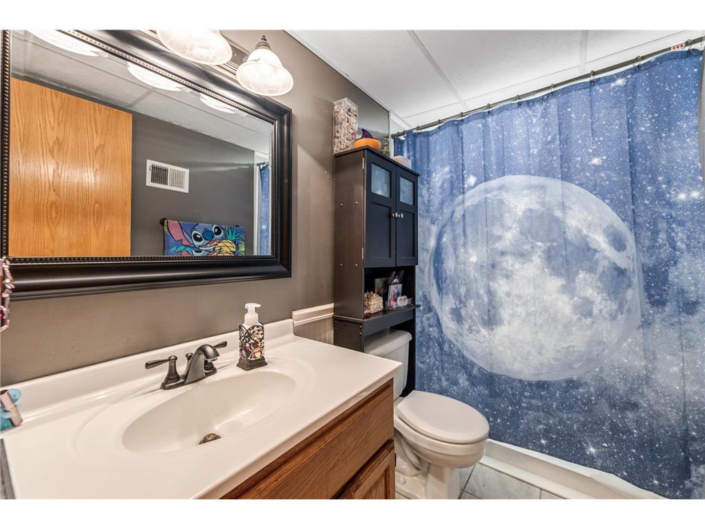 300 7th Street SW Plainview MN 55964 6809481 image30