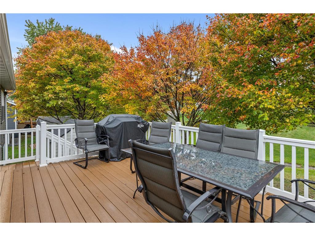 300 7th Street SW Plainview MN 55964 6809481 image7