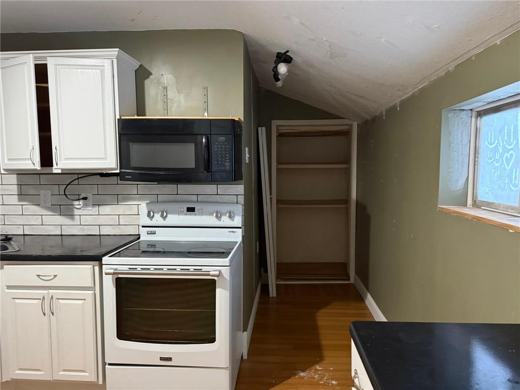 300 Arnold Street West Concord MN 55985 7034272 image15