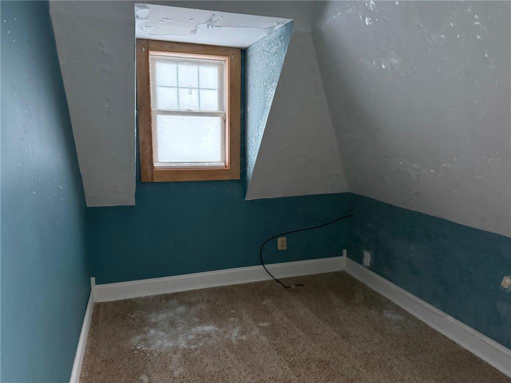 300 Arnold Street West Concord MN 55985 7034272 image17