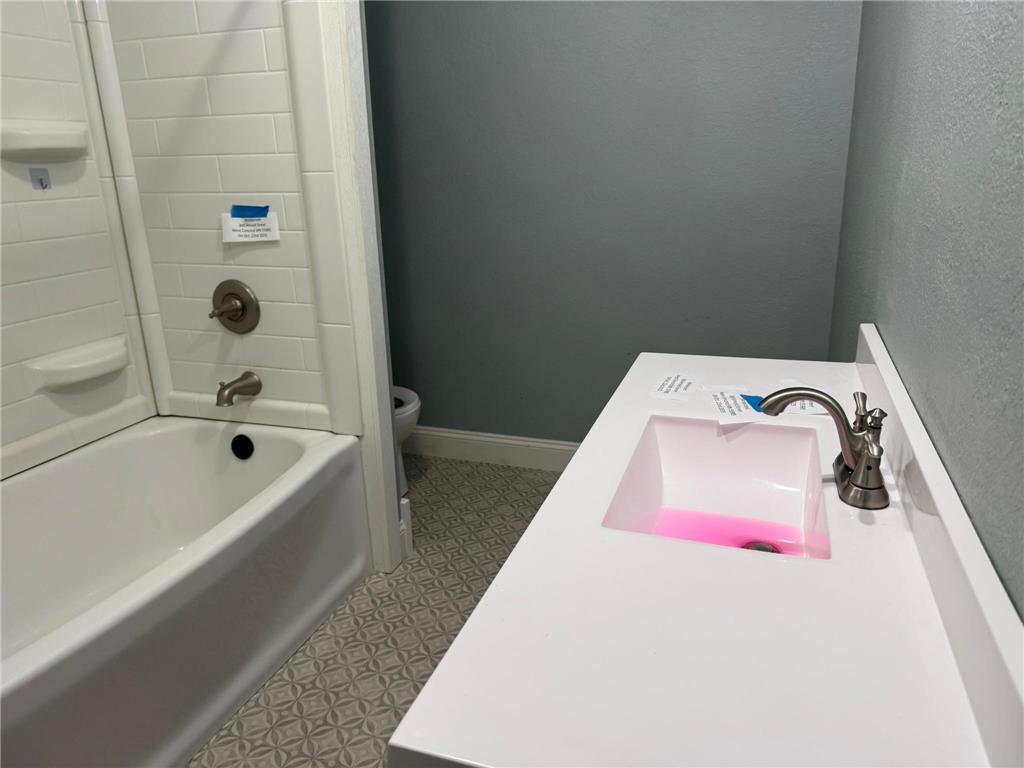 300 Arnold Street West Concord MN 55985 7034272 image26