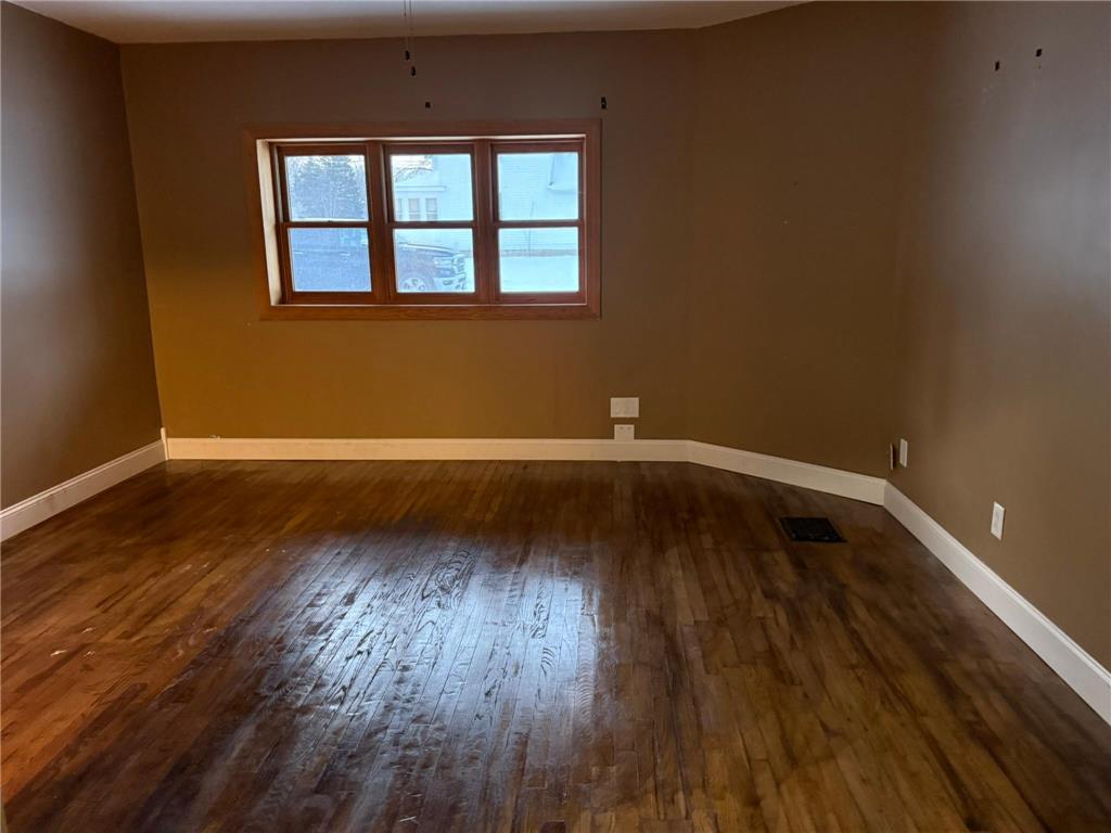 300 Arnold Street West Concord MN 55985 7034272 image33
