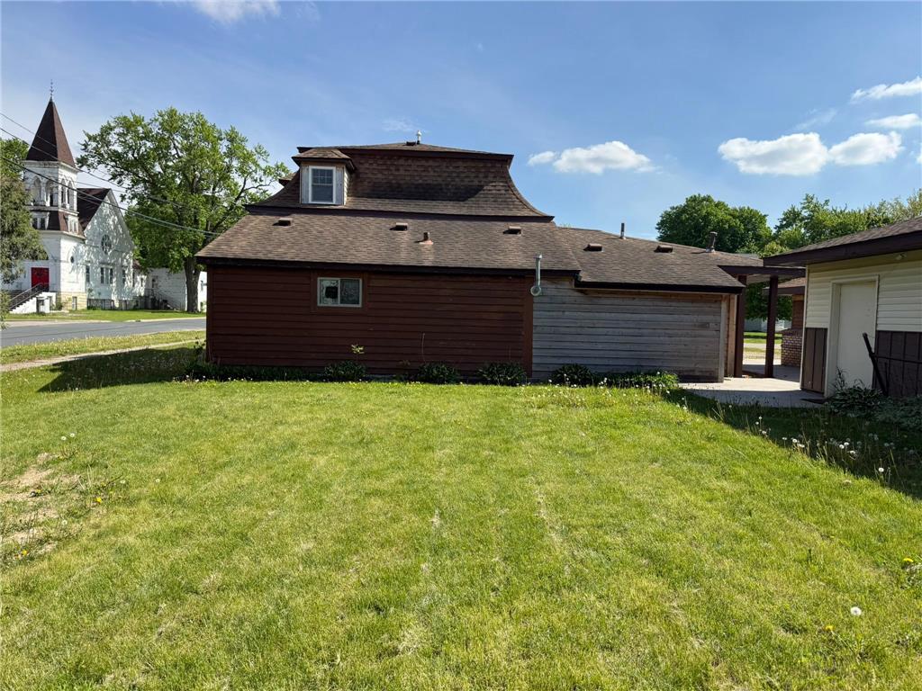 300 Arnold Street West Concord MN 55985 7034272 image7