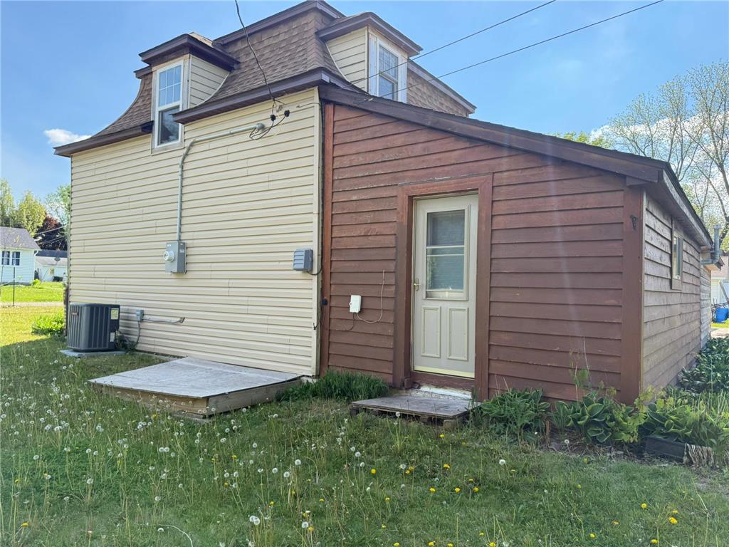 300 Arnold Street West Concord MN 55985 7034272 image8