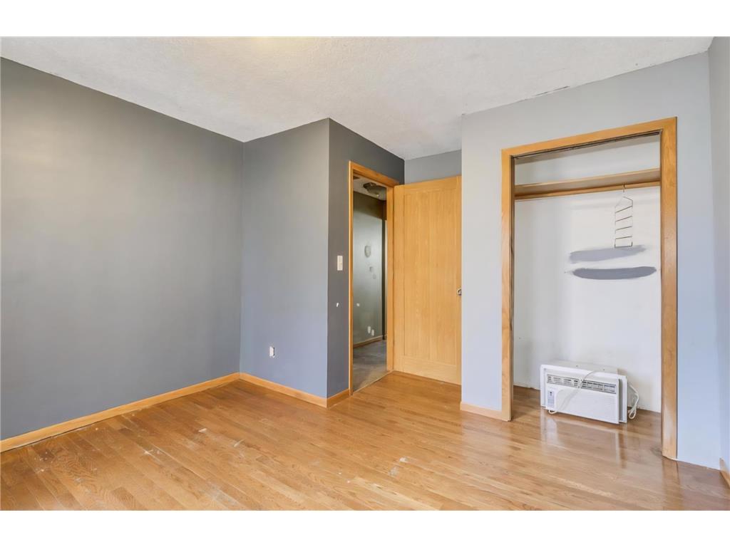 300 Baker Street E Saint Paul MN 55107 6815915 image6