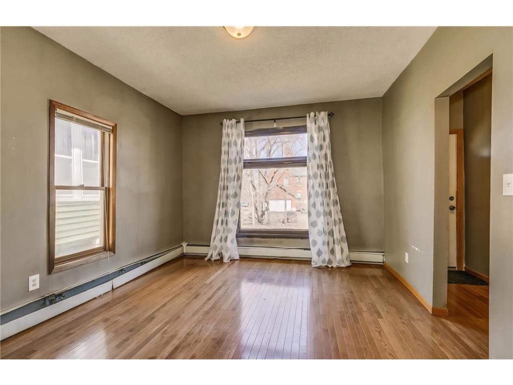 300 Baker Street E Saint Paul MN 55107 6815915 image9