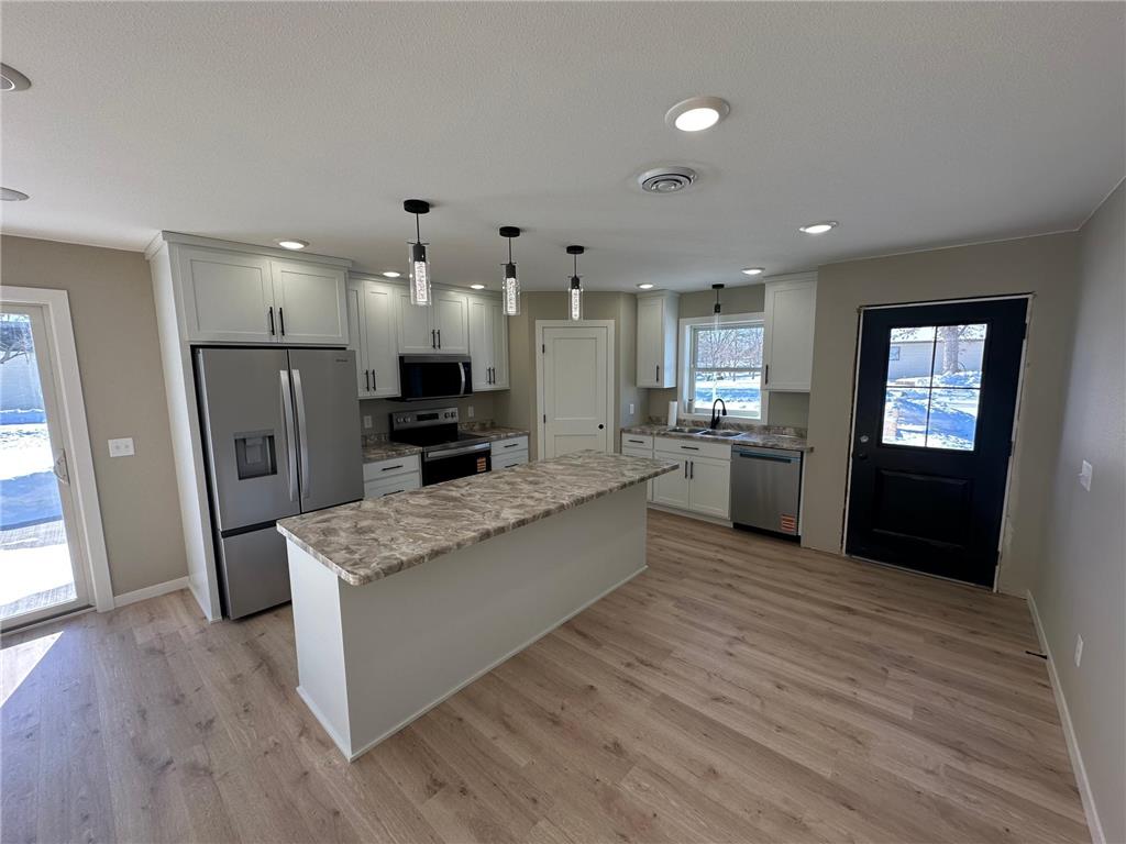 300 Birch Street N Sauk Centre MN 56378 7013617 image4