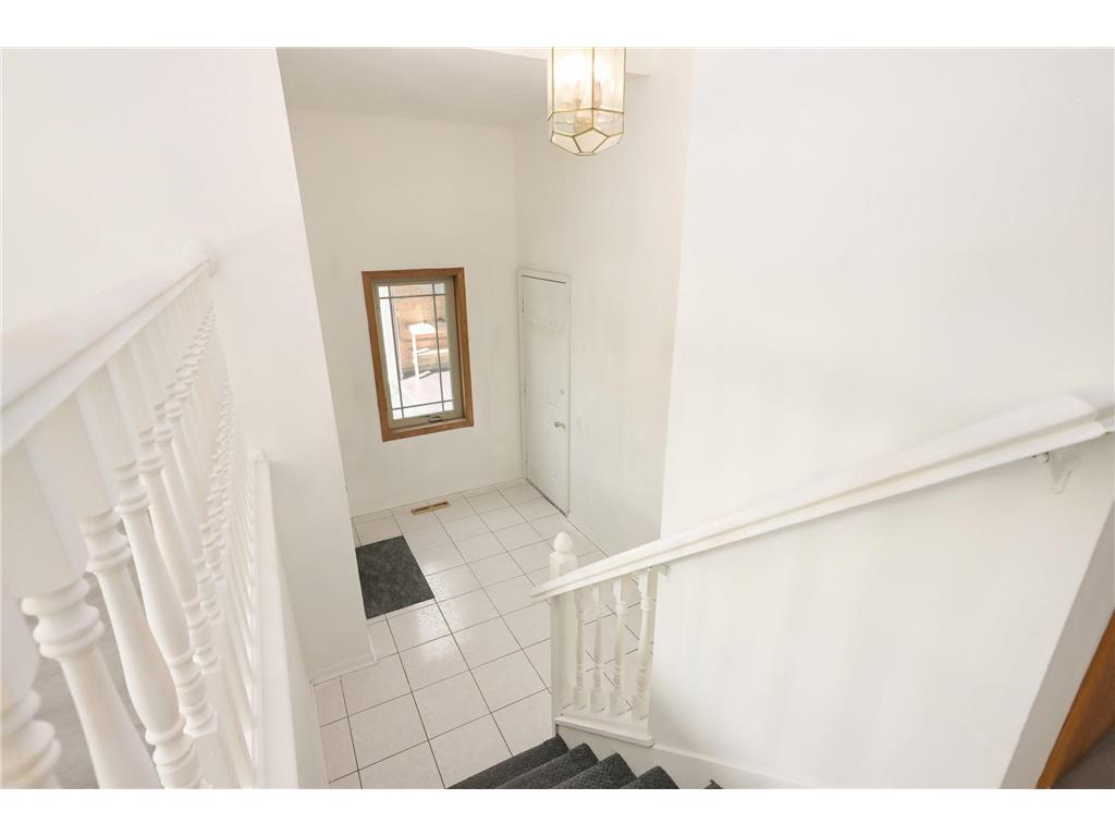 300 Butternut Lane Burnsville MN 55306 6795652 image10