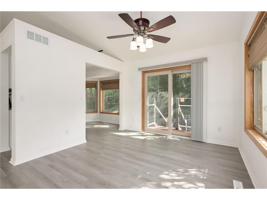 300 Butternut Lane Burnsville MN 55306 6795652 image14