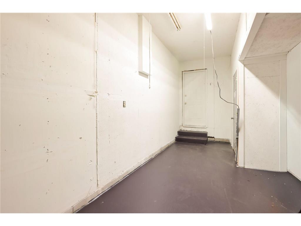 300 Butternut Lane Burnsville MN 55306 6795652 image35