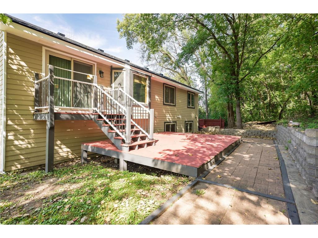 300 Butternut Lane Burnsville MN 55306 6795652 image41