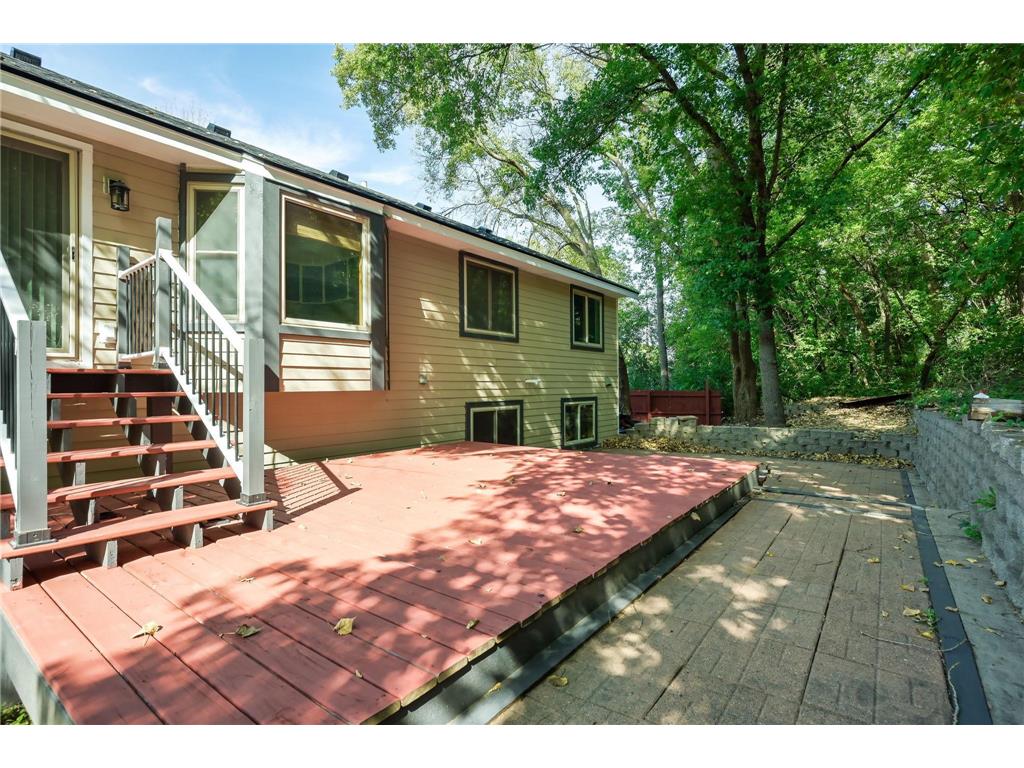 300 Butternut Lane Burnsville MN 55306 6795652 image42