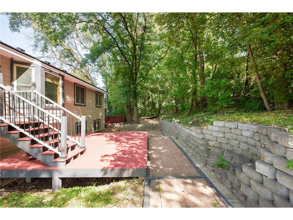 300 Butternut Lane Burnsville MN 55306 6795652 image43