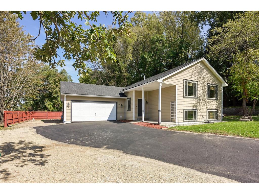 300 Butternut Lane Burnsville MN 55306 6795652 image47