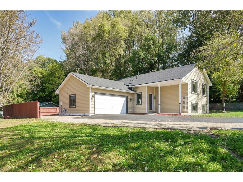 300 Butternut Lane Burnsville MN 55306 6795652 image48