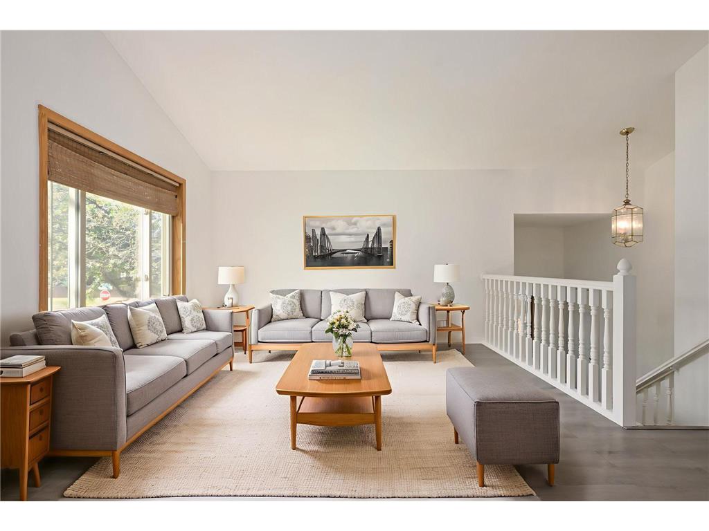 300 Butternut Lane Burnsville MN 55306 6795652 image54