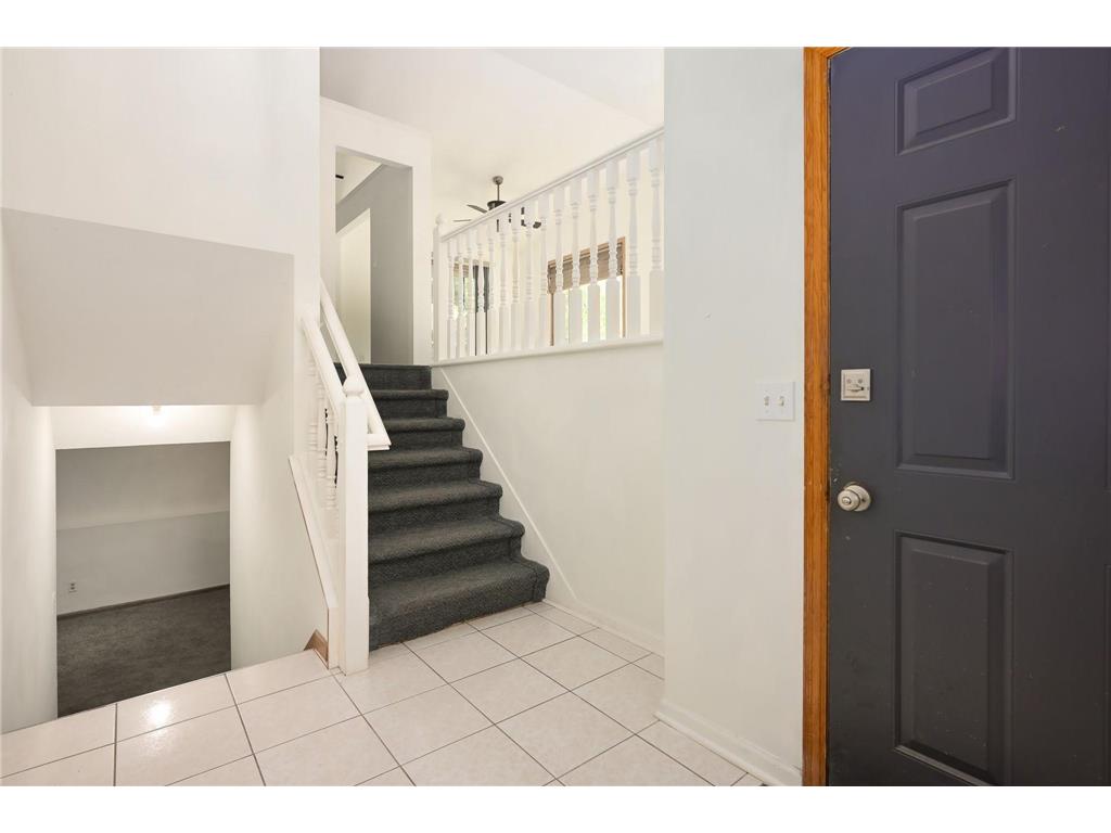 300 Butternut Lane Burnsville MN 55306 6795652 image9