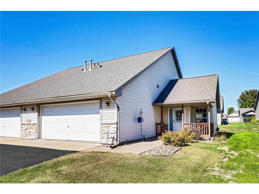 300 Cedar Street #12 Baldwin WI 54002 6610381 image1