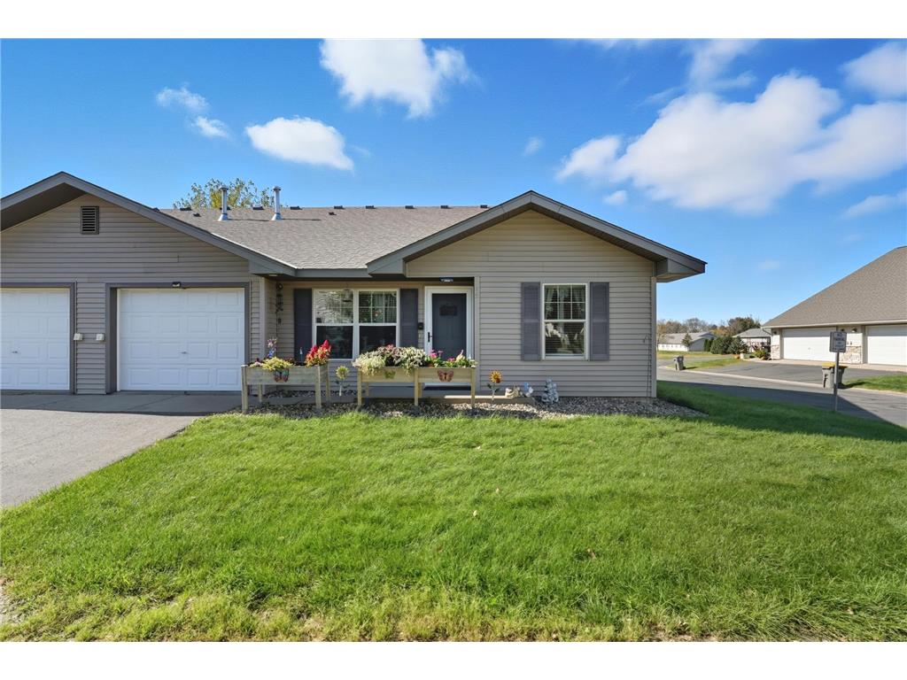 300 Cedar Street #15 Baldwin WI 54002 7019375 image1