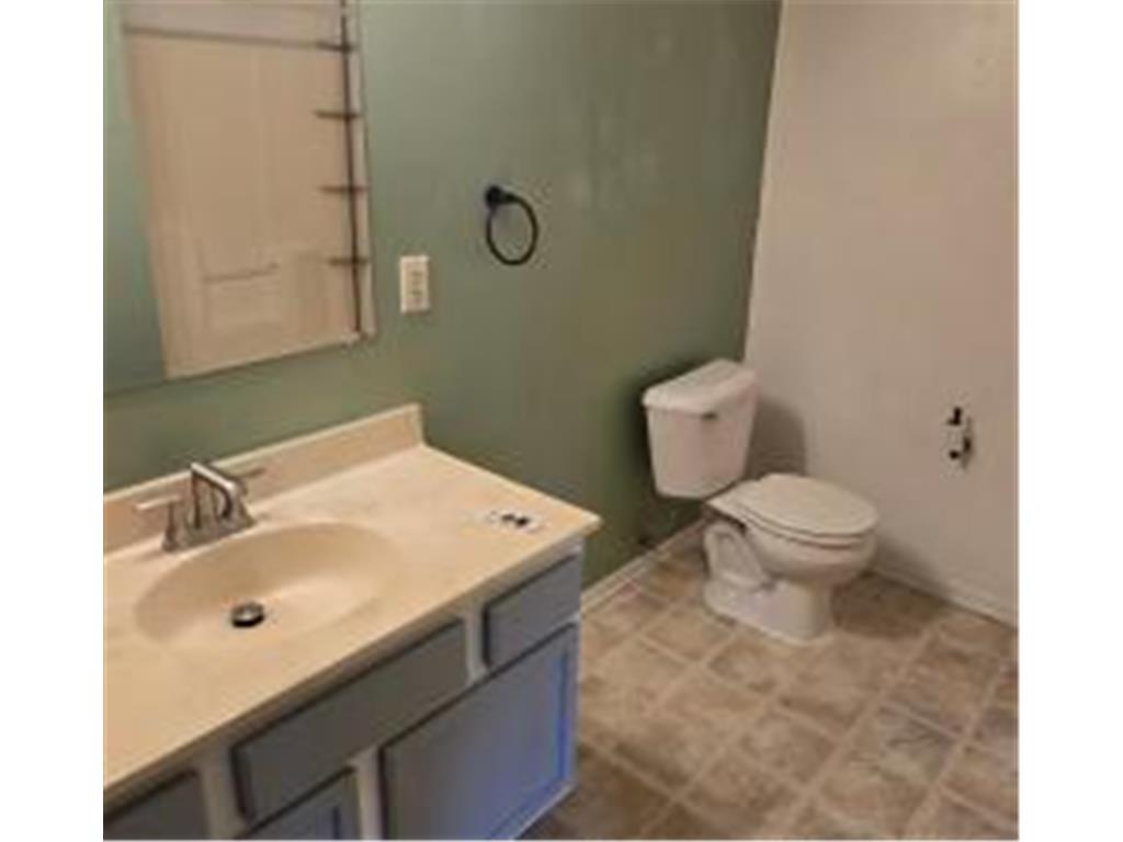 300 Cedar Street #15 Baldwin WI 54002 7019375 image14