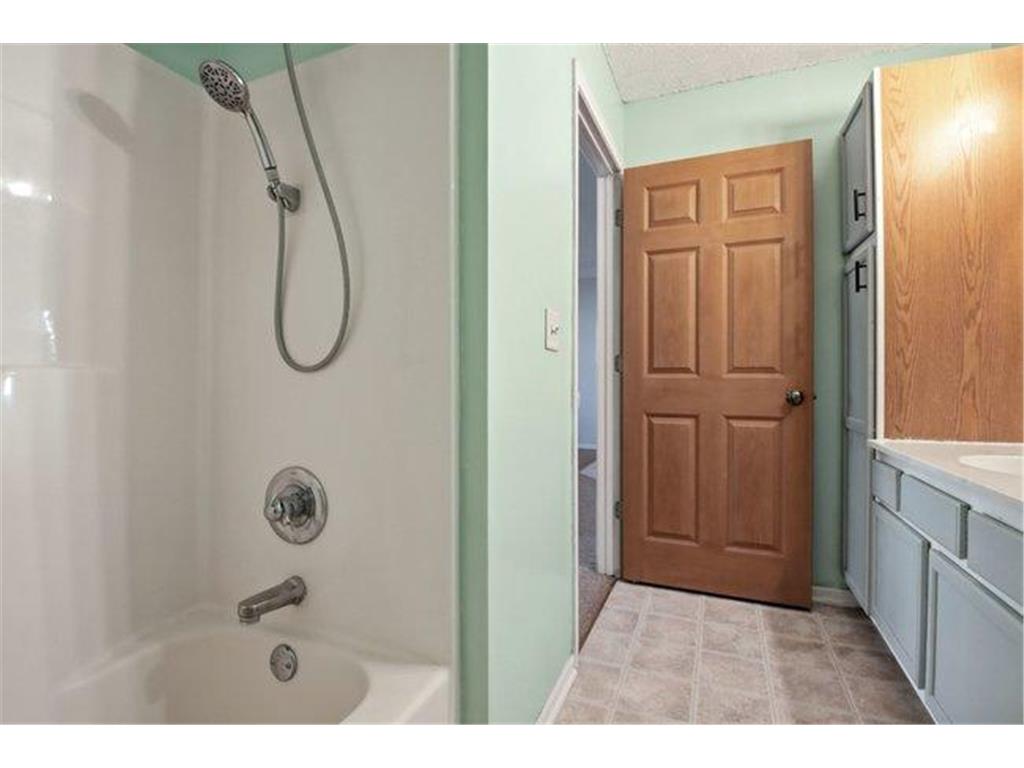 300 Cedar Street #15 Baldwin WI 54002 7019375 image18