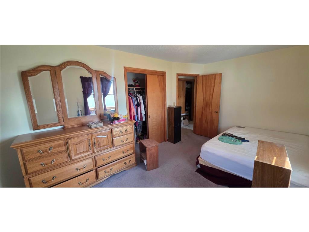 300 Central Avenue S Hollandale MN 56045 7042360 image15