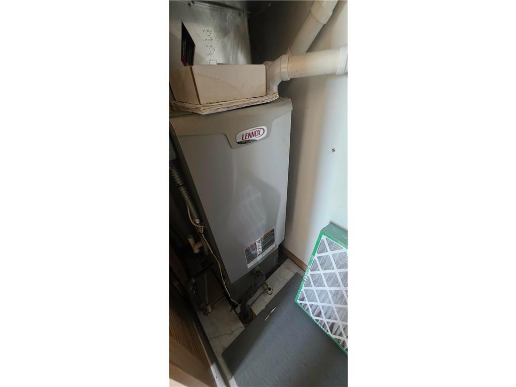 300 Central Avenue S Hollandale MN 56045 7042360 image18